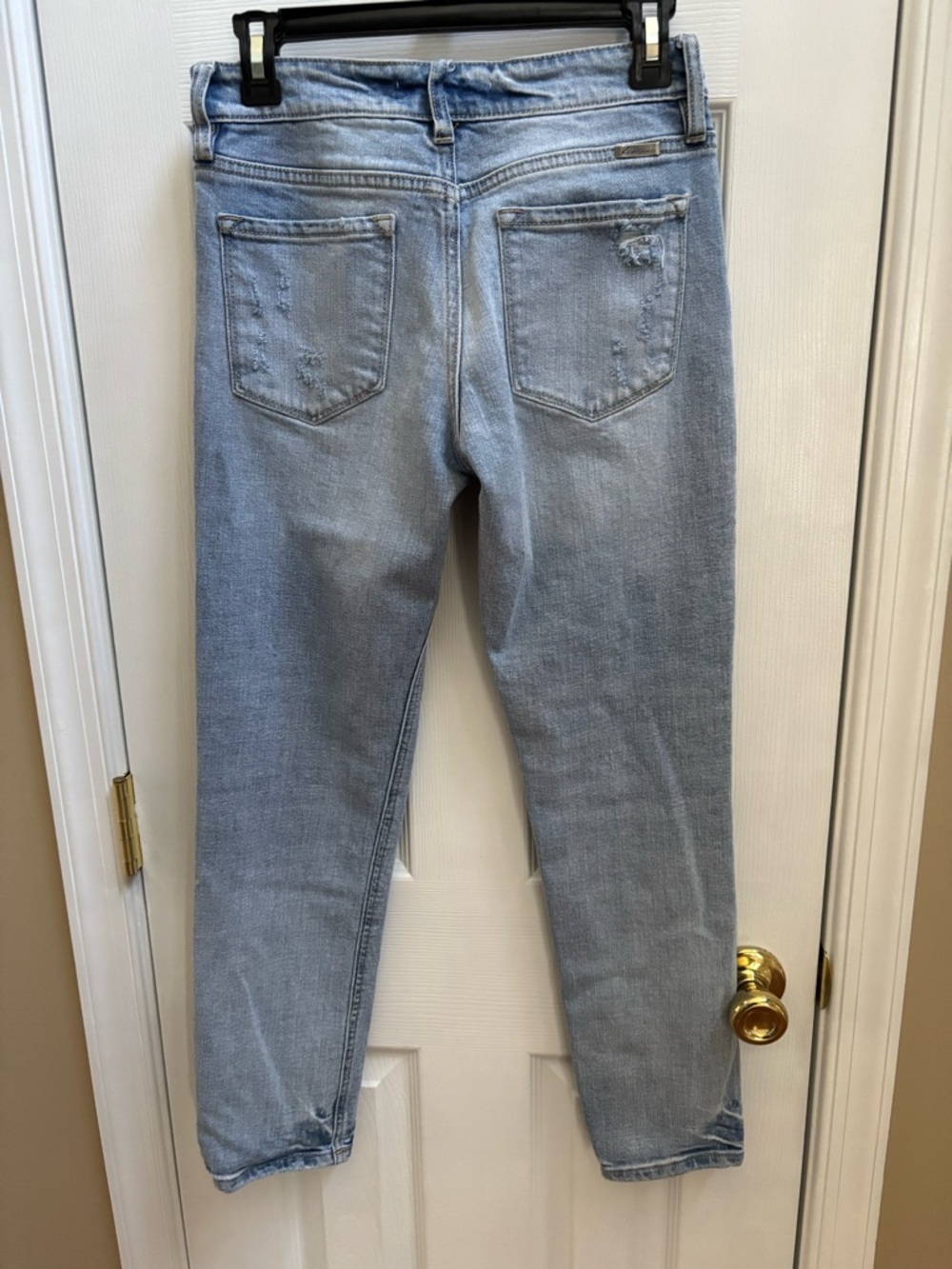Kancan Jeans Women’s Light Denim Distressed Jeans, Size 1/24, EUC - Picture 2 of 6